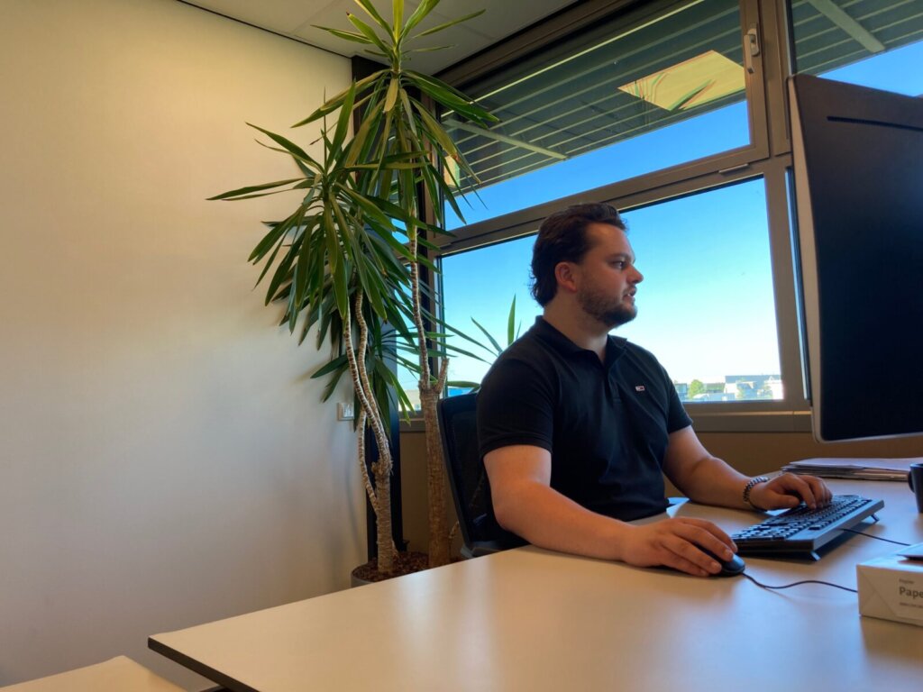 Werkplek Stef van de Weygaert